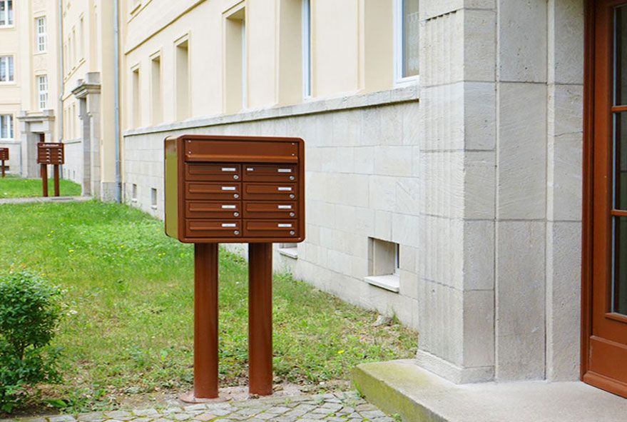 8-Fach Briefkastenanlagen sind für frei wählbare Aufstellungsorte einfach verwendbar