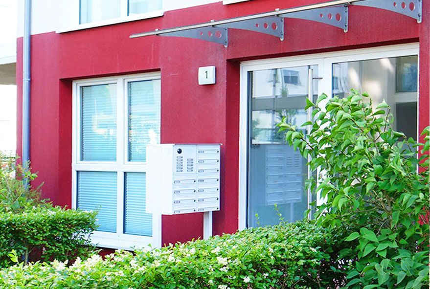 Angebote einholen und sich über Briefkastenanlagen oder einzelne Briefkästen informieren
