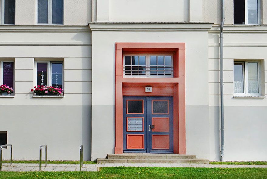 Auch an Briefkastenanlagen sind viele Gestaltungsmöglichkeiten und individuelle Ausstattungsmerkmale möglich