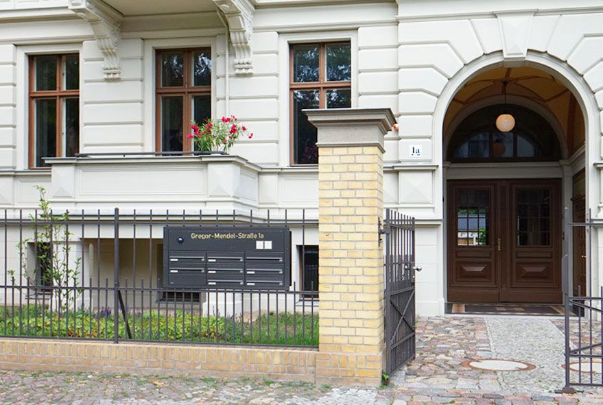 Das Konzept einer Briefkastenanlage kann auch variable Schlüsselanzahl oder unterschiedliche Schlösser beinhalten