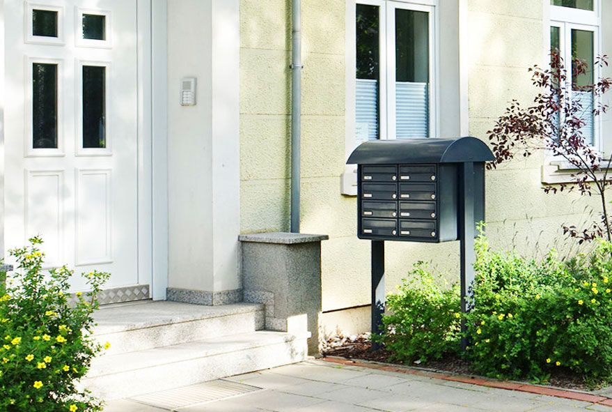 Einfach aufzubauende Briefkastenanlagen die stabil und zweckmäßig sind