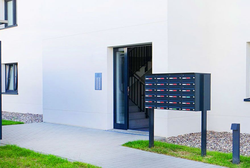 Für Ein- oder Mehrfamilienhäuser die Briefkästen und Briefkastenanlagen erneuern