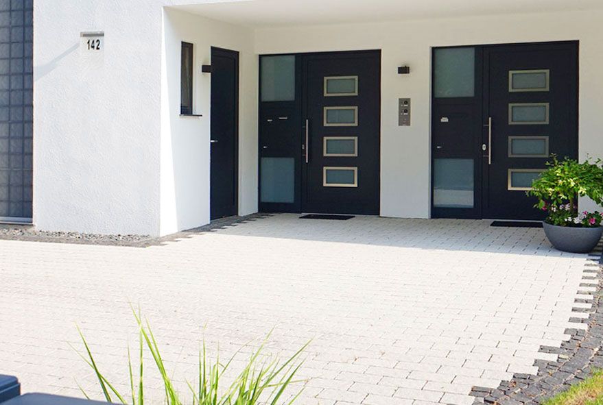 Für Zweifamilienhäuser am besten integrierte Briefkastenanlagen-Bauformen verwenden