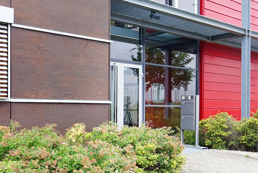 In großer Modellauswahl vom Fachanbieter verschiedenste Briefkastenanlagen erhältlich