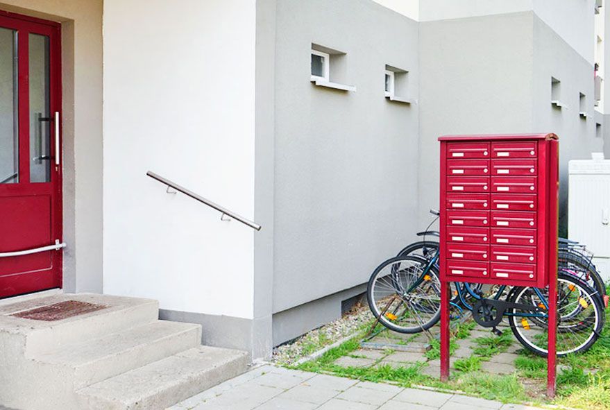 Lieferbare Großbriefkastenanlagen die schnell zu installieren sind richtig kalkulieren