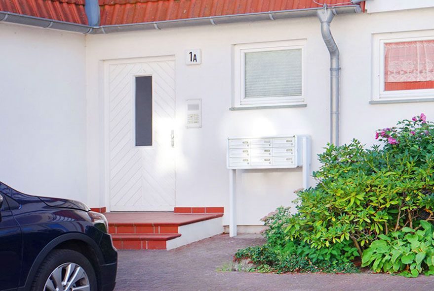 Online maßgeschneiderte Lösungen von Briefkastenanlagen für große Miethäuser preiswert bestellen