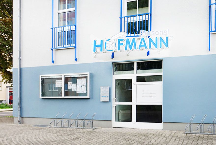 Zugluftschutz und innovative Einwurfklappengeräuschdämpfung sind besonders bei massiven Mauerdurchwurfbriefkastenanlagen gewünscht